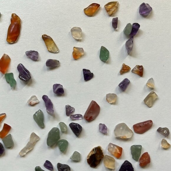 💎 Mixed Tumbled Gemstone Chips (11 oz Bag) — Amethyst • Carnelian • Green Avent - Picture 3 of 8